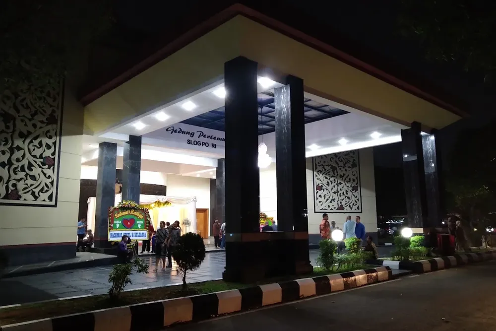 Gedung-Ditlog-Polri-Cipinang-1