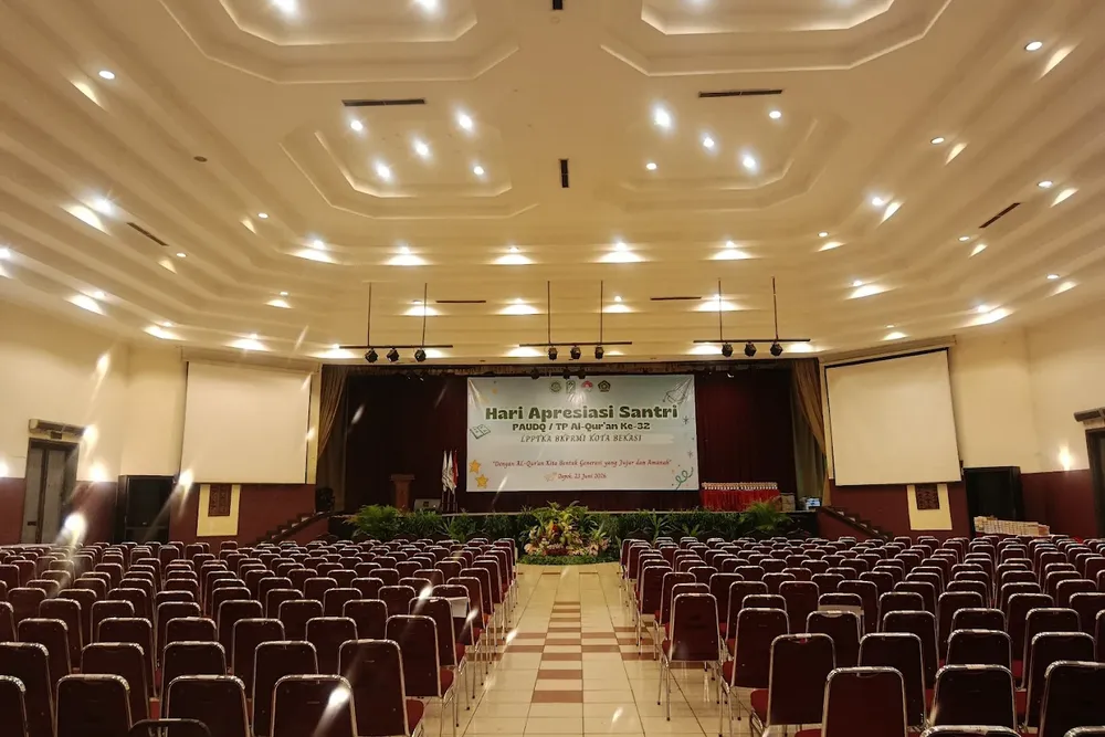 Gedung-Pandan-Sari-4