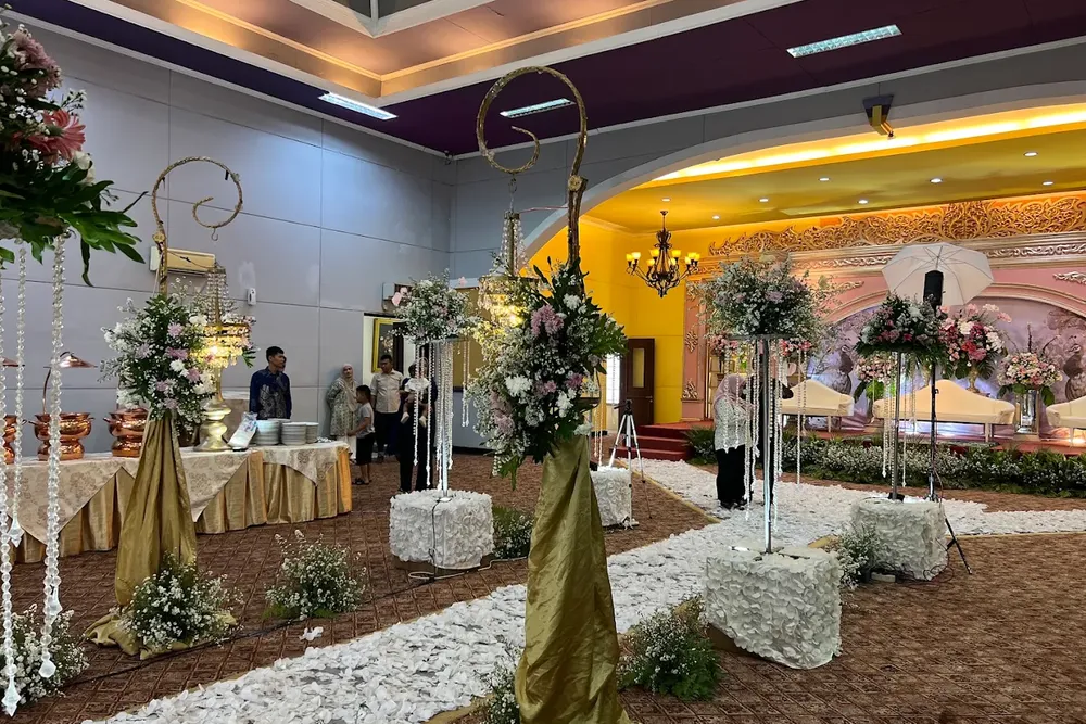 The-Hall-Pesona-Kayangan-5