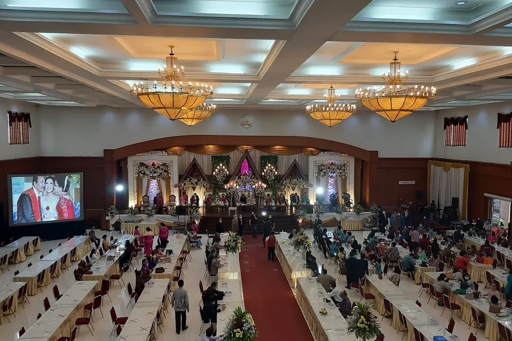 Toton-Baho-Grand-Ballroom-5